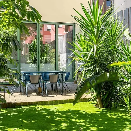 شقة Contemporary Oasis In The Heart Of