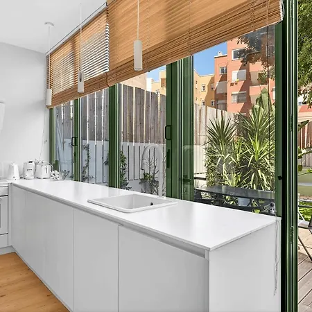 Contemporary Oasis In The Heart Of *